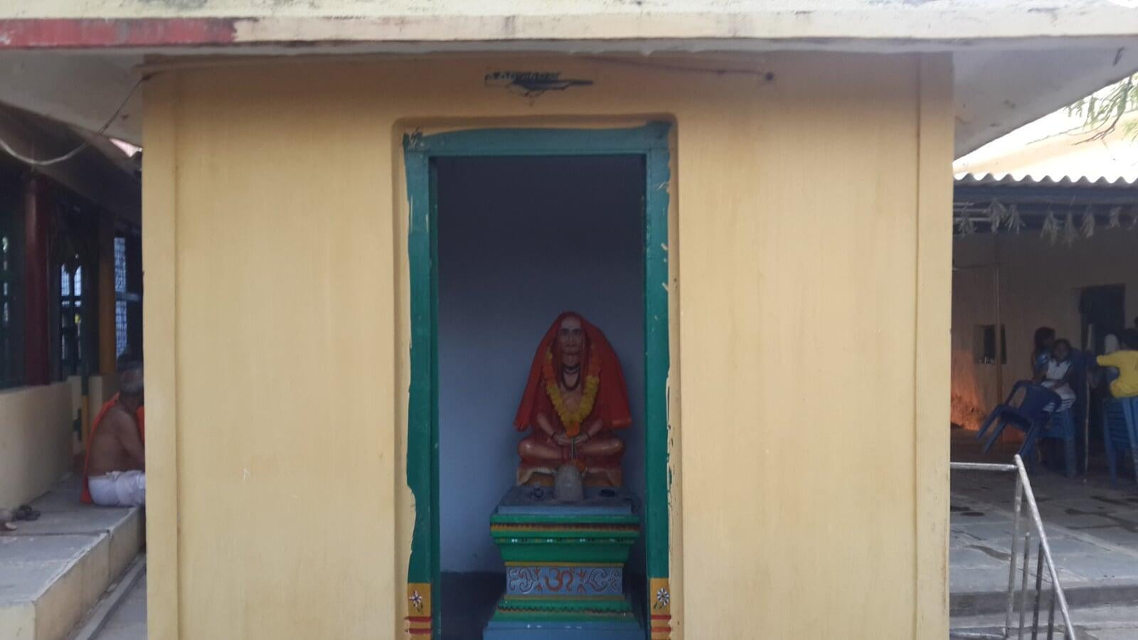 శ్రీ చిదానంద సరస్వతీ స్వామి వారి బృందావనం